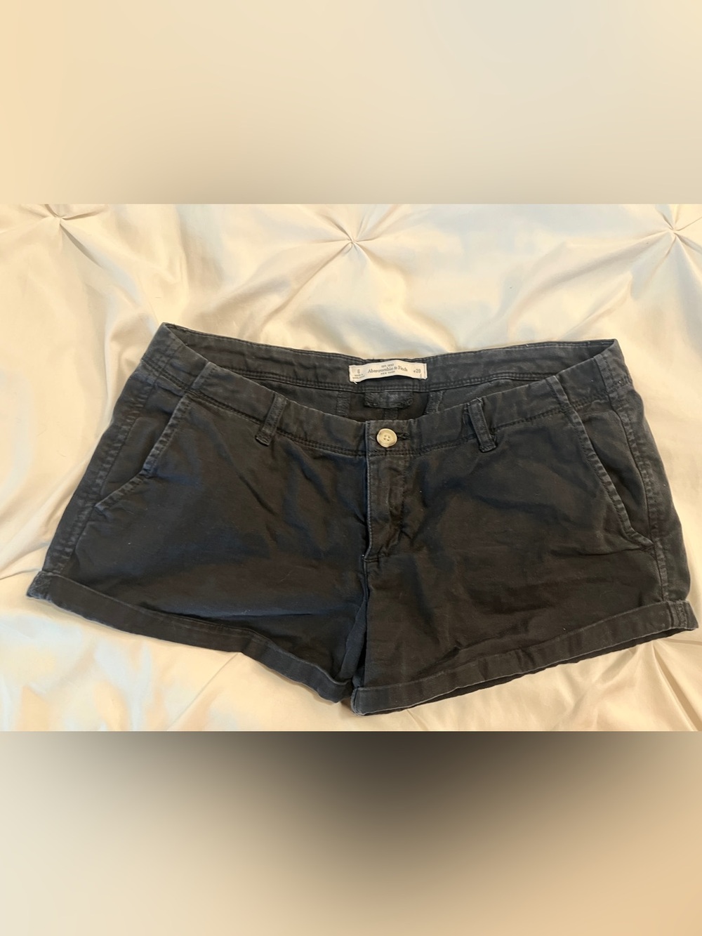 Abercrombie & Fitch Navy Blue Women’s Canvas Chino Shorts Size 6 Low Rise